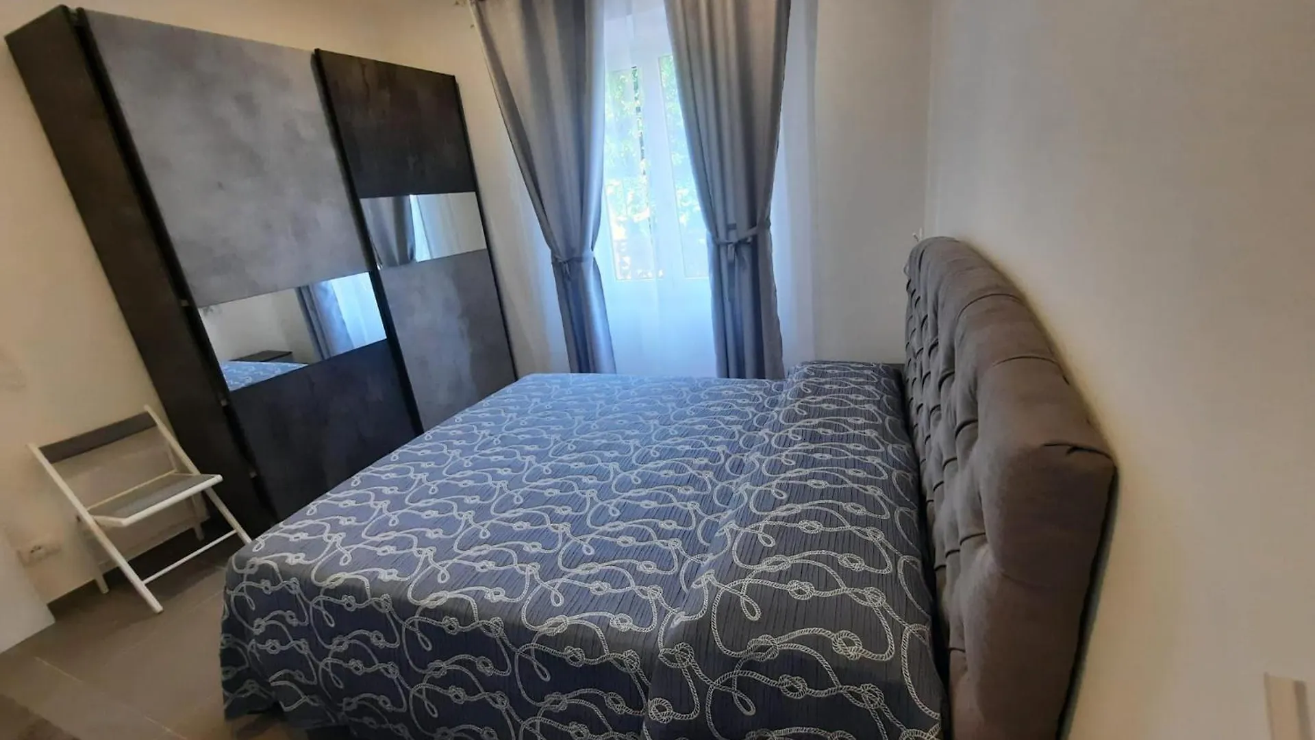 Villa Rosa Nel Cuore Di 포르투 아주로 0*,