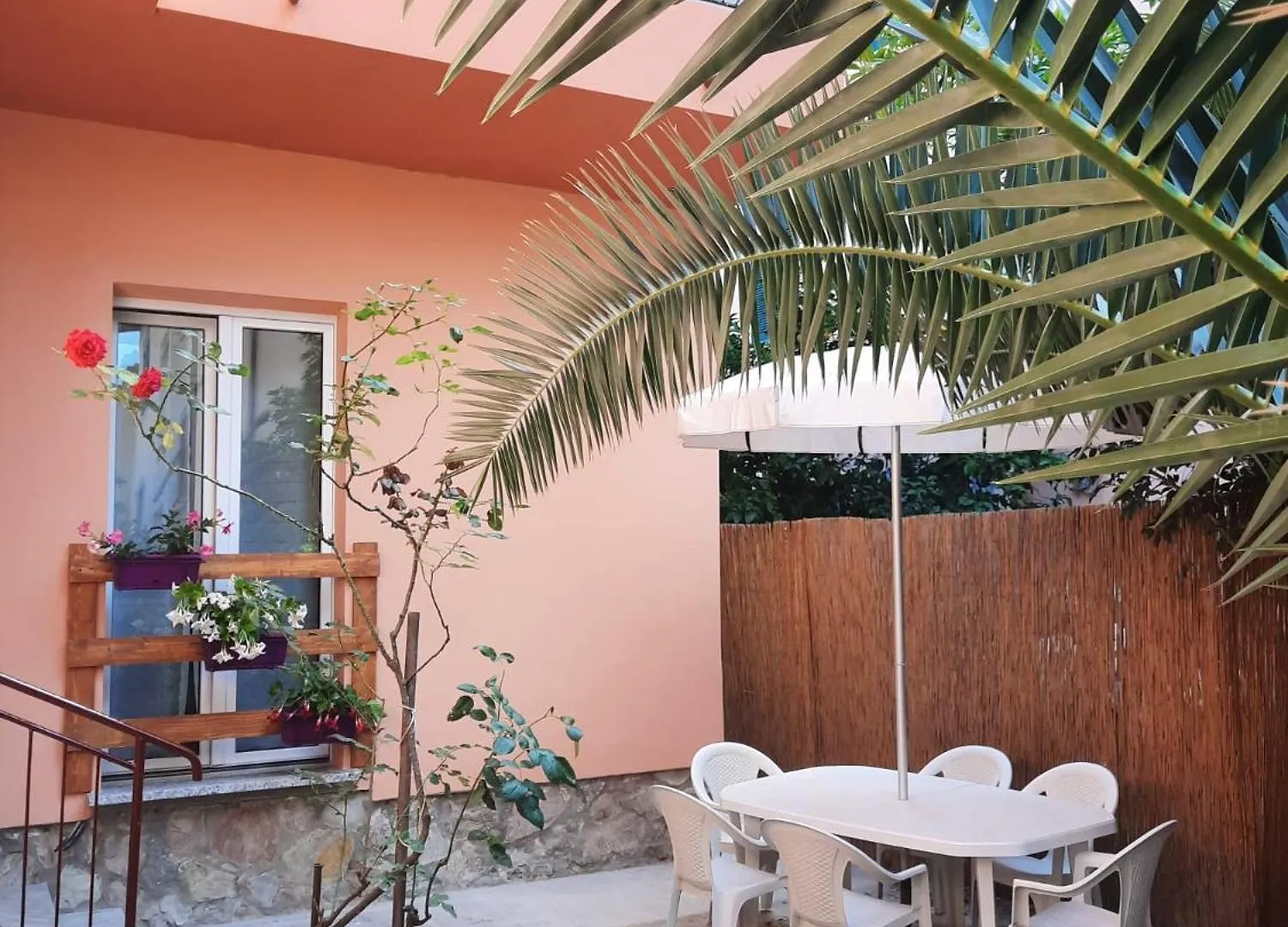 Villa Rosa Nel Cuore Di 포르투 아주로 0*,
