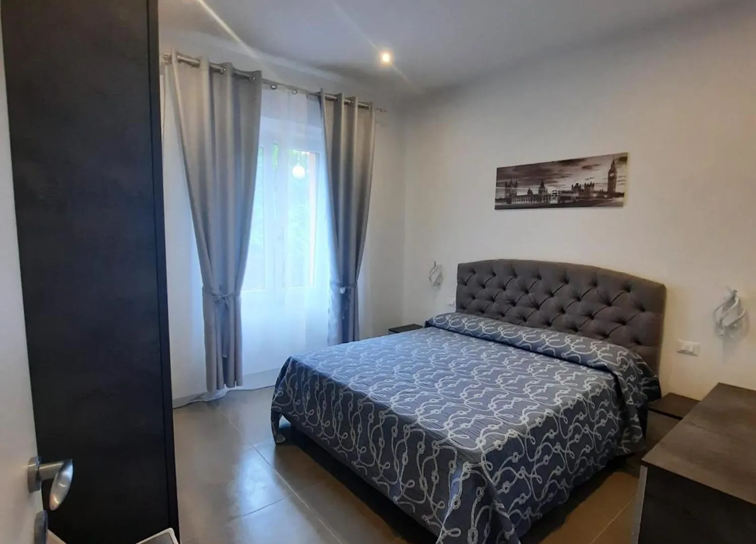 Villa Rosa Nel Cuore Di 포르투 아주로 펜션